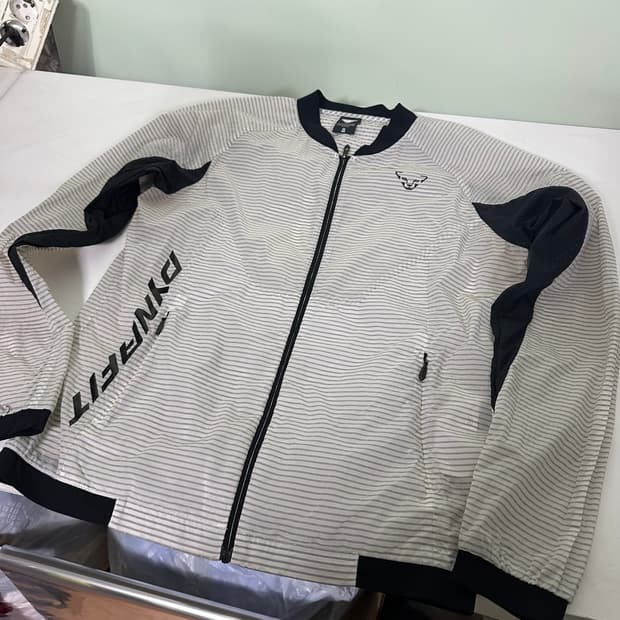 우먼M 다이나핏 시스루 트레이닝 경량 바막자켓