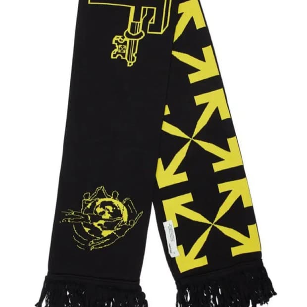 오프화이트 머플러 스카프 목도리