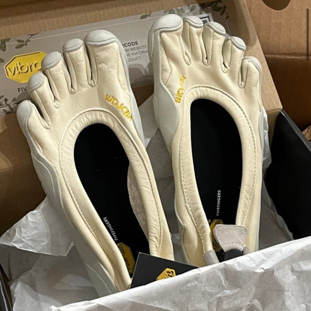 비브람 클래식 에보 버터 38 구해요!!!37도 괜찮습니다