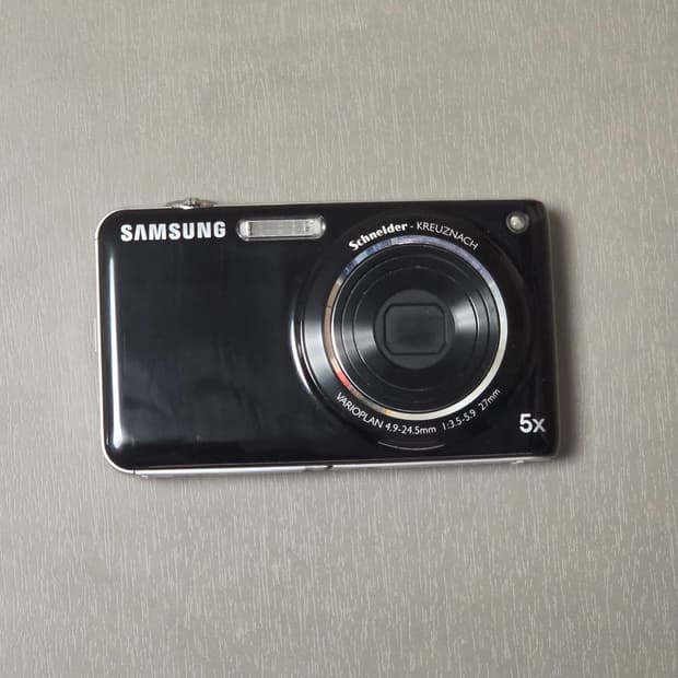 삼성 VLUU ST600 한효주 빈티지 디카 캠코더 (액정 수리 필요)