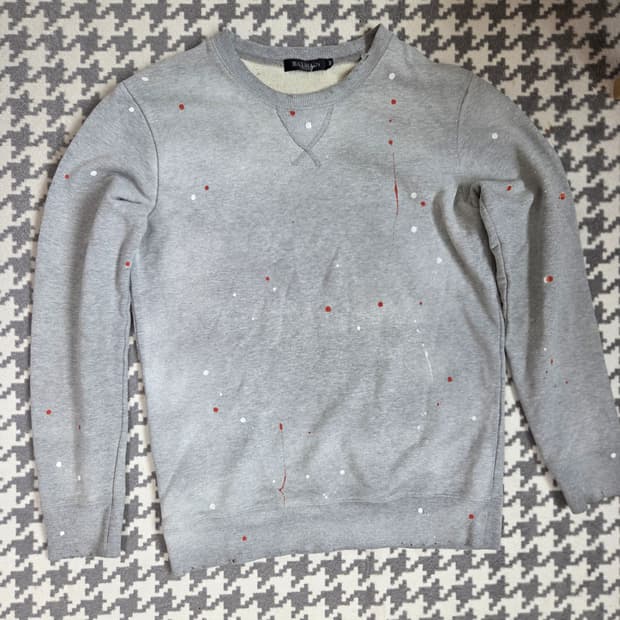 발망(Balmain)페인트 스플래터 