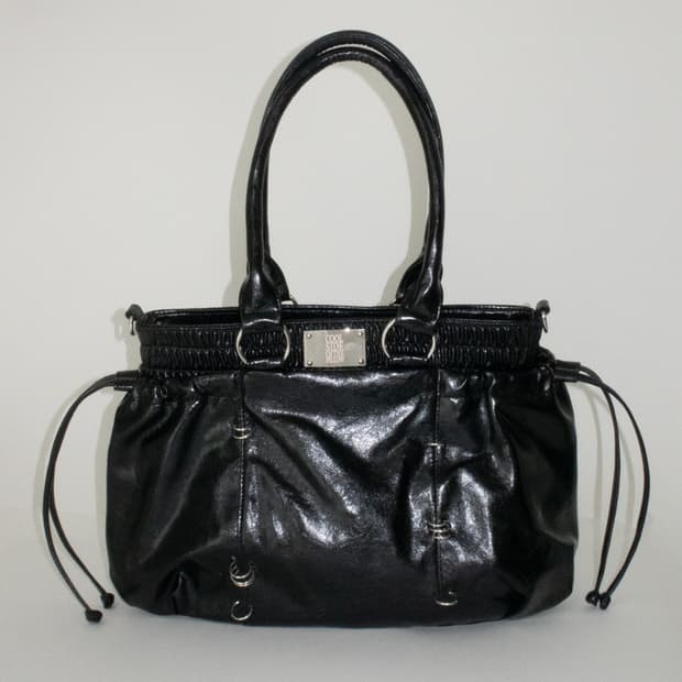 쿨사이드옵더필로우 피어싱 복서 백