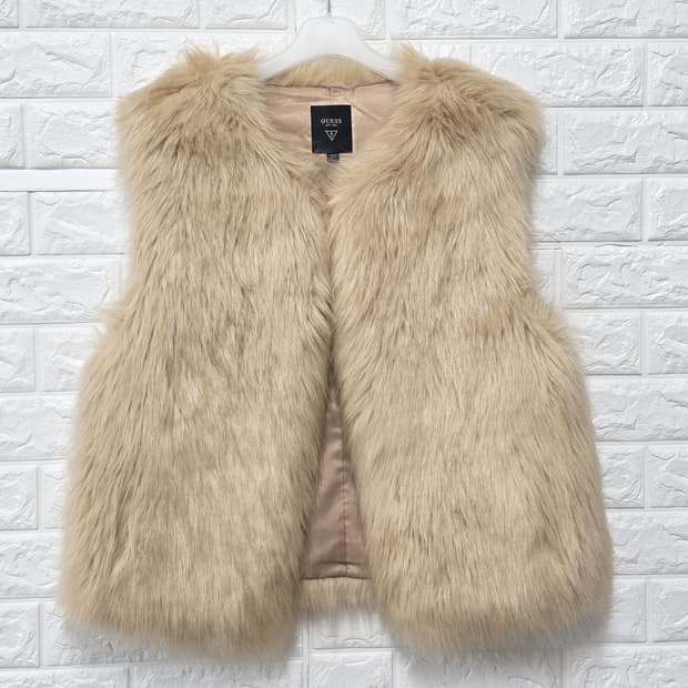 택포// 게스 guess 퍼 베스트 (FREE)