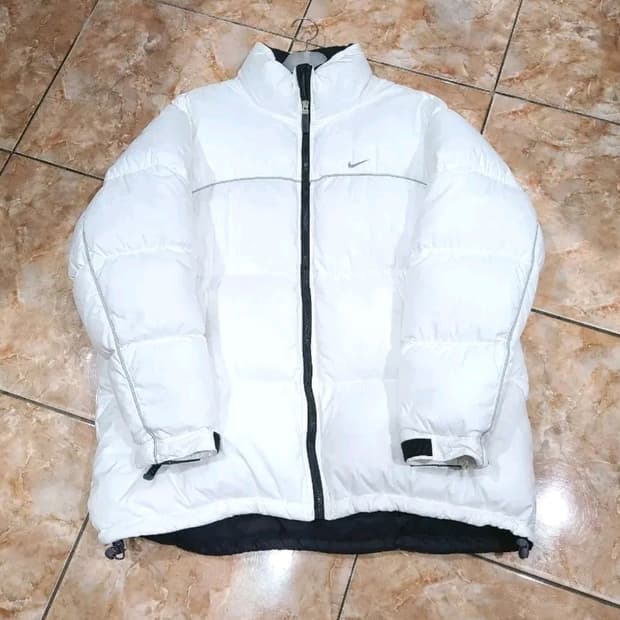 나이키 올드스쿨 덕다운 패딩