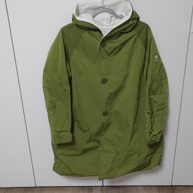 만다리나덕   리버시블 그린 /화이트  자켓