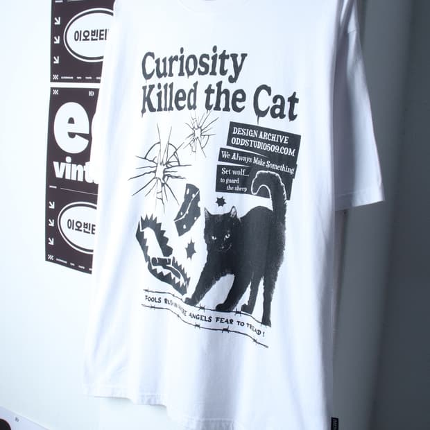 (XL-2XL) 오드 스튜디오 반팔 티셔츠 고양이그래픽-H32035