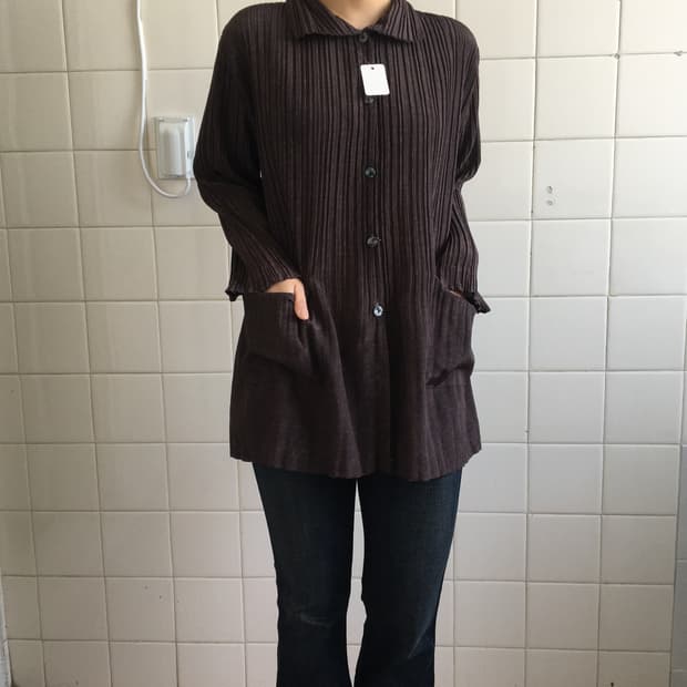 Pleats shirt