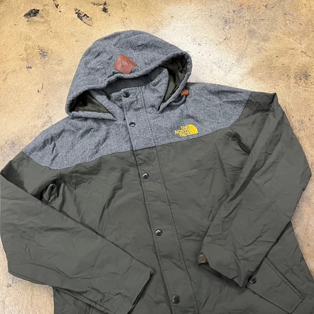 [정품/105] 노스페이스 후드 야상 바람막이 자켓 카키 회색 b15