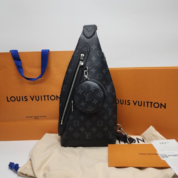 전시품급 루이비통 듀오 슬링백 내장칩 M30936