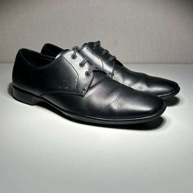 프라다 스포츠 더비