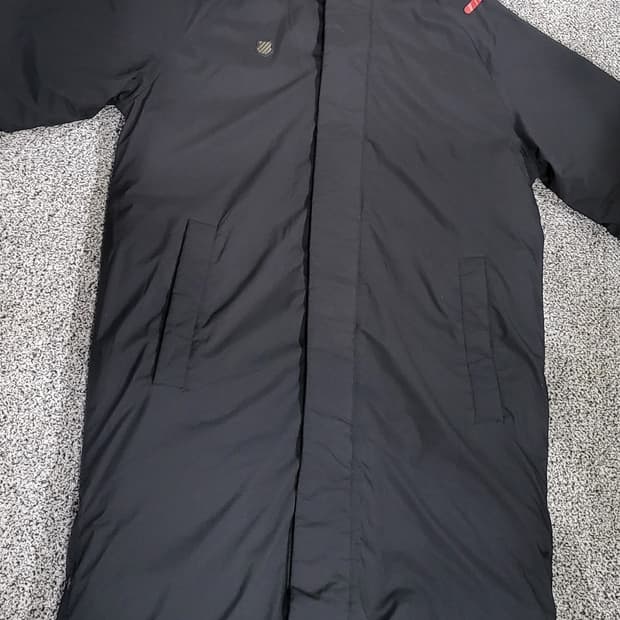 K-Swiss 블랙 롱패딩(오리털 70%, 깃털 30%)