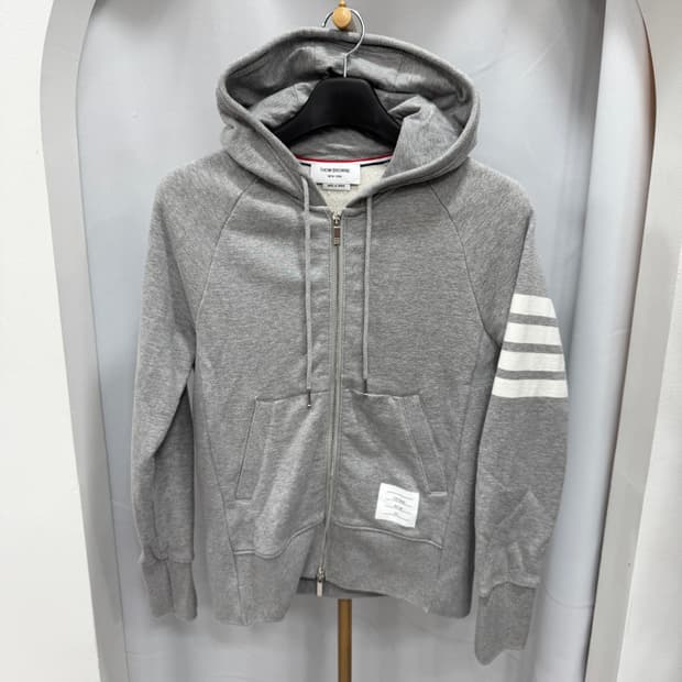 백화점판 톰브라운 사선 후드집업 2사이즈 