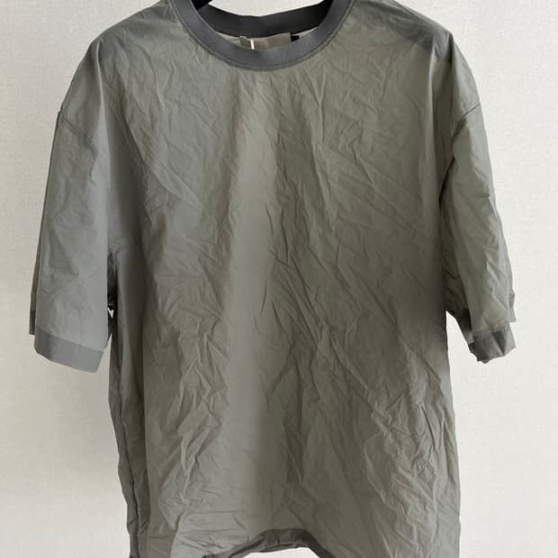 아모멘토 맨 SHEER DRAWSTRING TOP