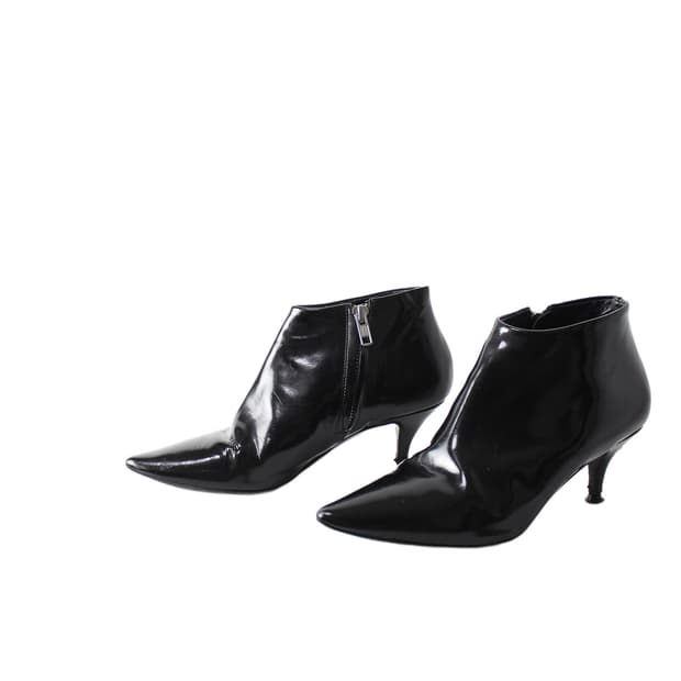 Acne Studios 아크네스튜디오 포인티드토 앵클부츠