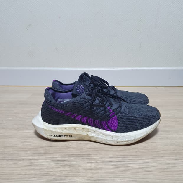 나이키 줌 페가수스 터보 넥스트 러닝화 265