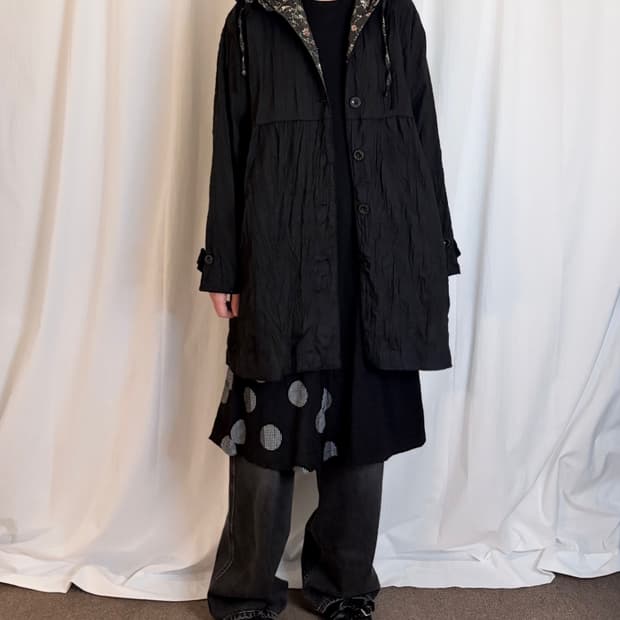 Crinkle Layered Hood Jacket – Black