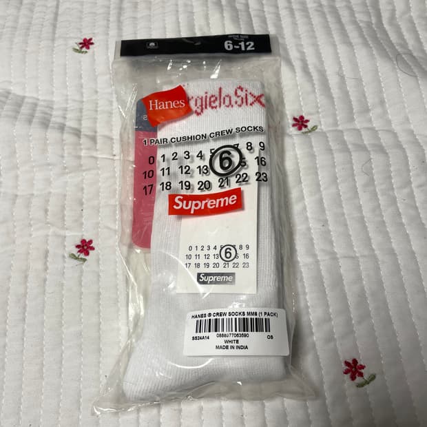 슈프림 x 헤인즈 마르지엘라 MM6 양말 6-12