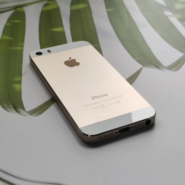 아이폰 5s 32기가입니다