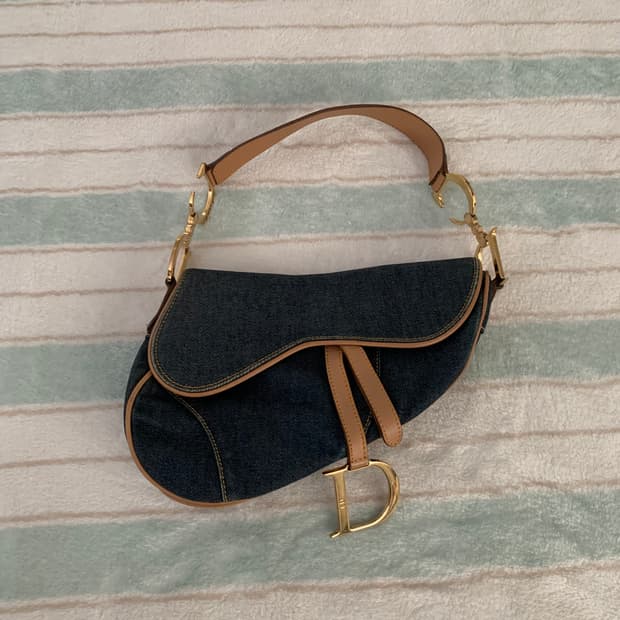 디올 데님 새들백 희귀피스 정품 가방