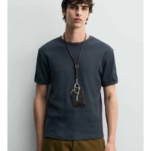 Zara 와플 텍스처 티셔츠