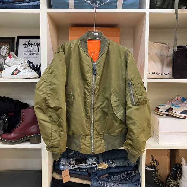 알파인더스트리 카키 ma-1 항공점퍼 M