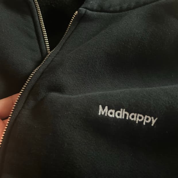 (교환) Madhappy black hood zip up XL