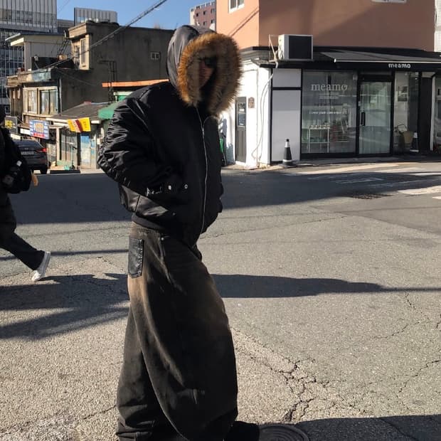 뉴칲식 디피 앤틱 워시드 배기 진