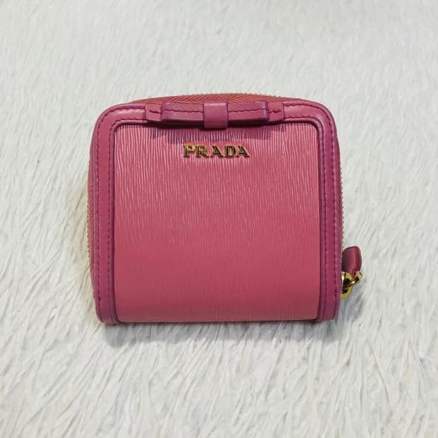 프라다 지갑 Prada Pink Leather Bifold