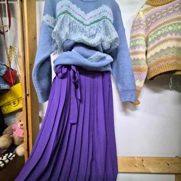 제이드쇼룸 레이스니트. jeikei퍼플 랩 스커트