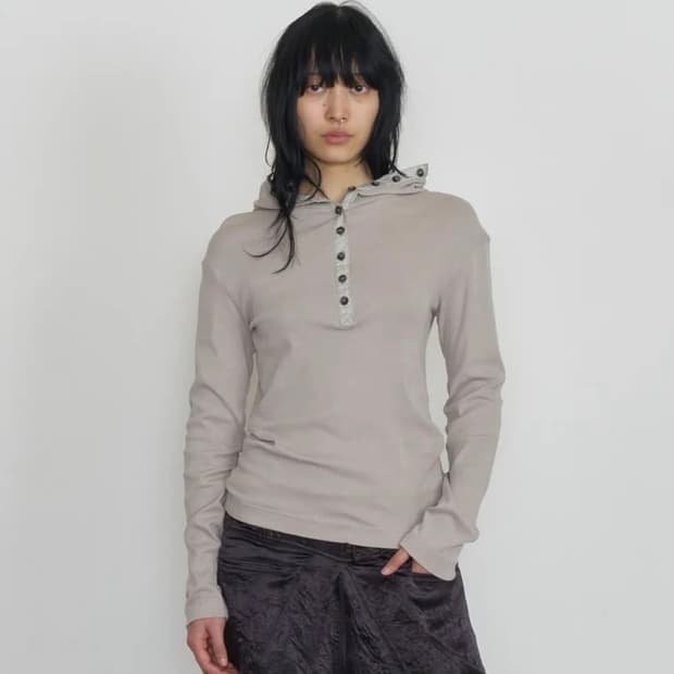 오들리워크샵 hooded henley tee