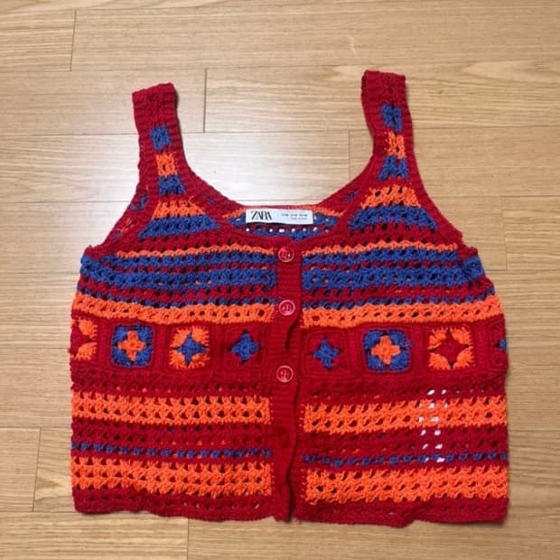 자라 크롭 니트 베스트