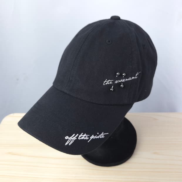 남녀공용/ 버커루 유니 피어싱 레터링 볼캡 블랙