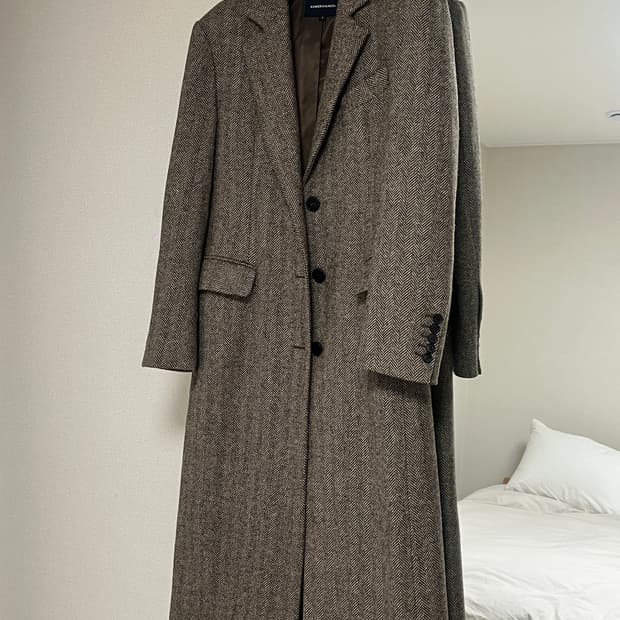 킨더살몬 헤링본 울 코트