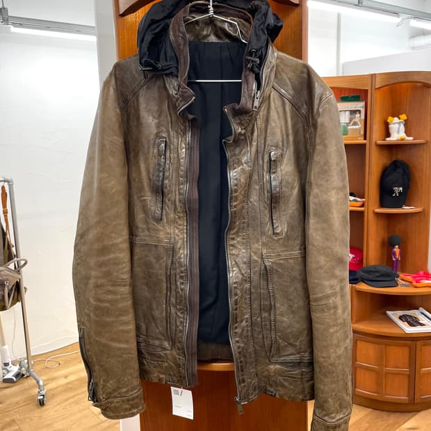 [L] 솔리드옴므 레더 후드 자켓