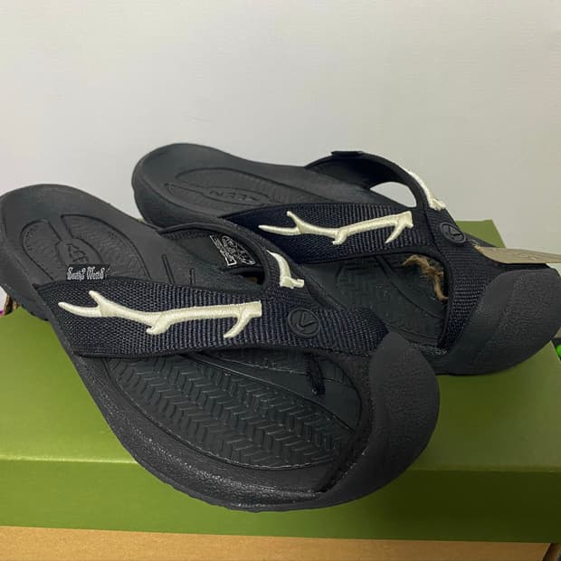 [KEEN] 킨 X S2W8 와이메아 블랙 260사이즈