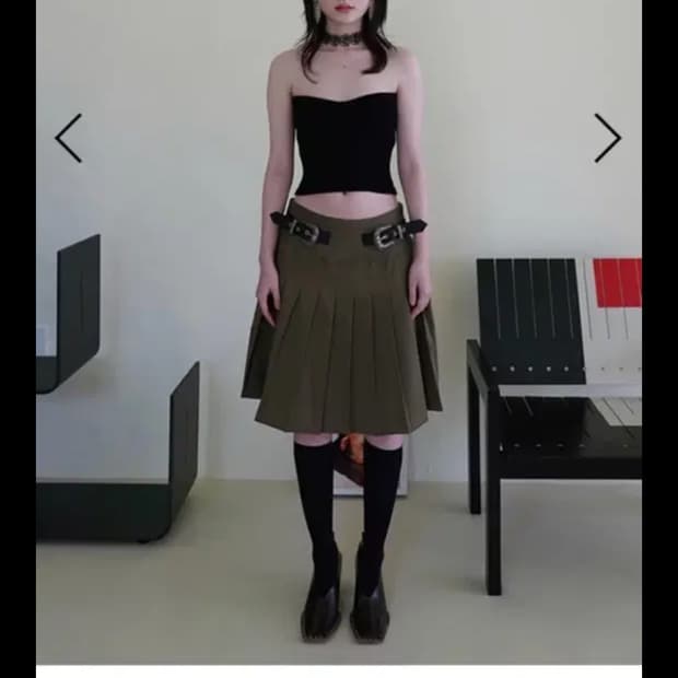 데어드 플리츠 스커트
