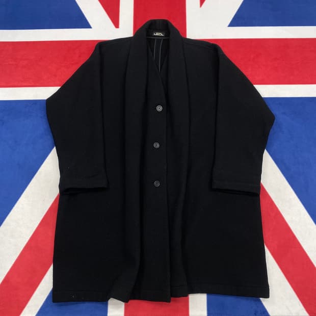 이세이미야케 오버 핏코트 실측 여성 77-88 남성L 