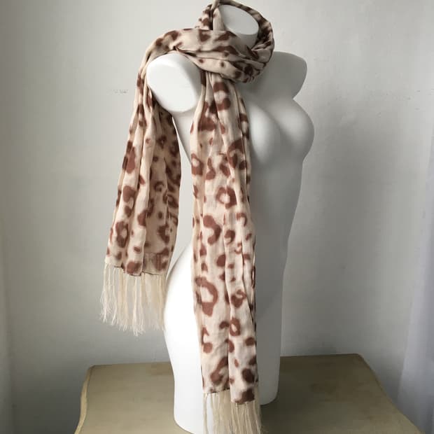 pattern point scarf