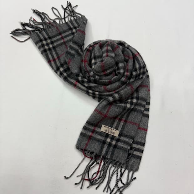 버버리 클래식 체크 머플러 목도리