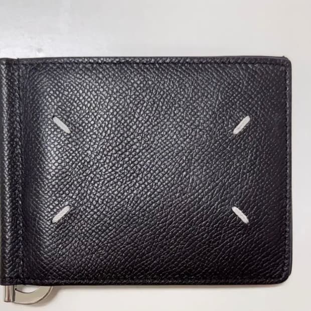 메종마르지엘라 트라이폴드 머니 클립 지갑 (블랙)