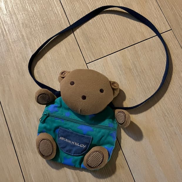 단추귀 곰돌이 미니가방 (착샷O)
