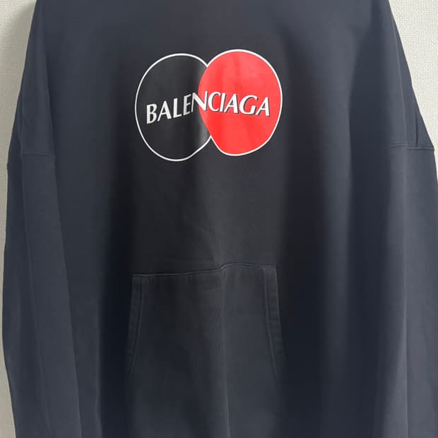 (S)발렌시아가 마스터카드 오버 후드