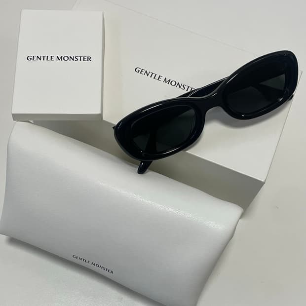 젠틀몬스터 탐부 01 