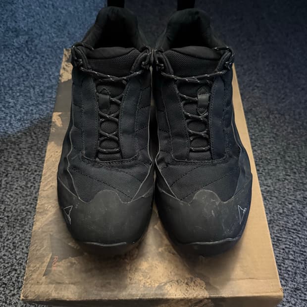 [42.5] 로아 하이킹 카타리나 블랙