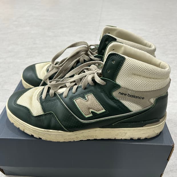 뉴발란스 에메레온도르 550 300사이즈