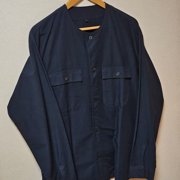 무인양품  노카라 네이비 셔츠
