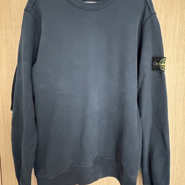 스톤 아일랜드 맨투맨 네이비 L