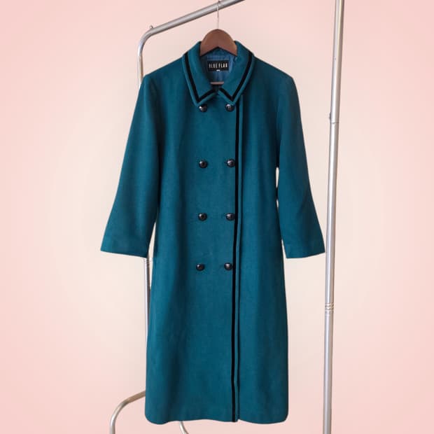 BLUE  FLAG  울 코트