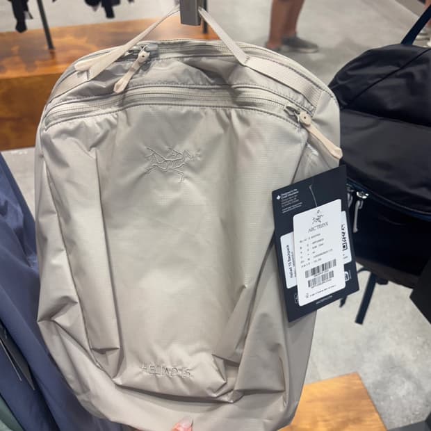 아크테릭스 헬리아드 15 백팩