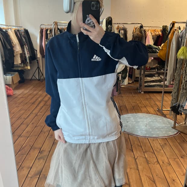 아디다스 네이비 화이트 바람막이